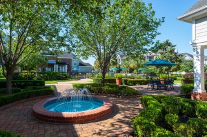 One Bedroom Apartments for Rent in Conroe, TX - Courtyard Area with Fountain      